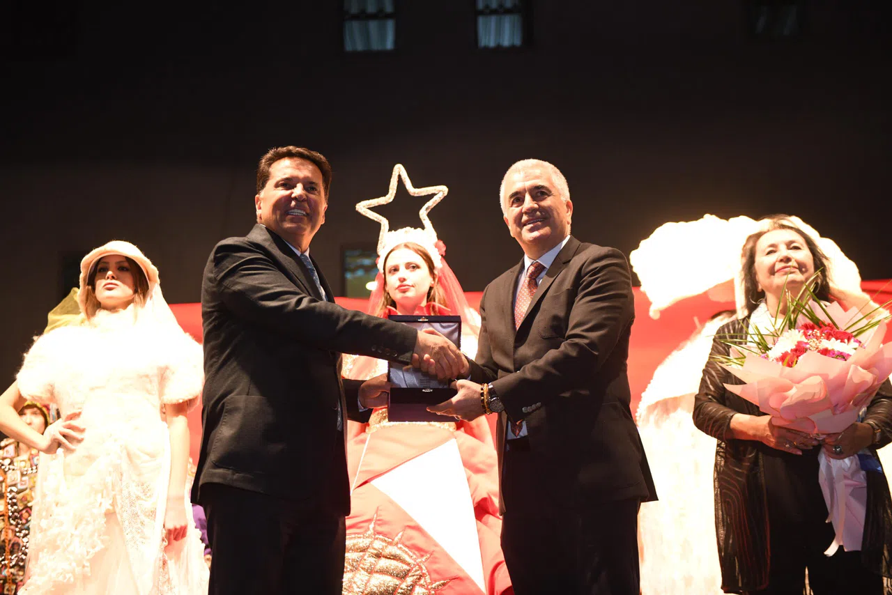 Esenyurt'ta Cumhuriyet Defilesi düzenlendi