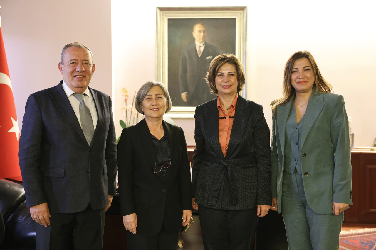 Adana Büyükşehir Belediyesi heyeti, Eskişehir’e gitti