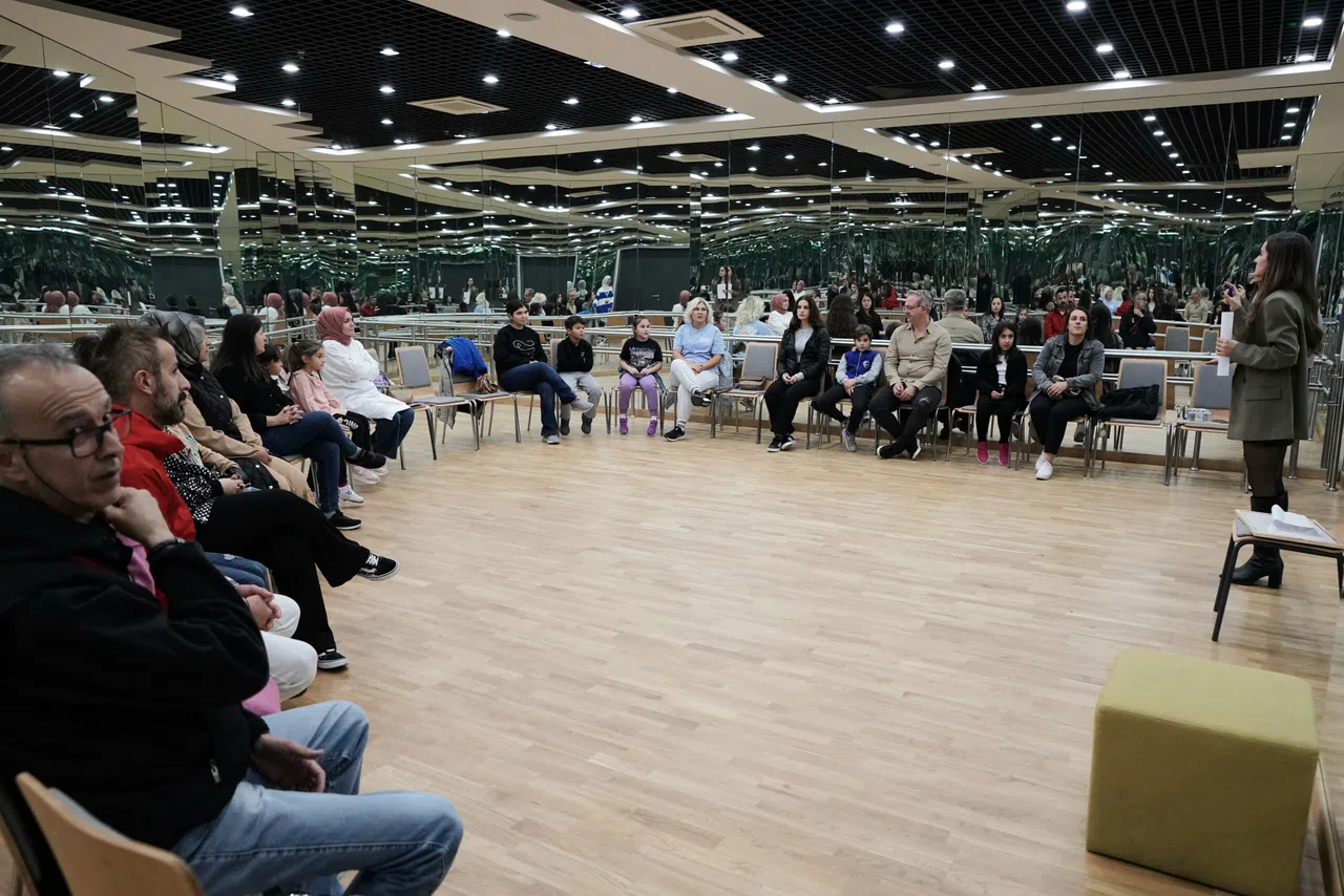 Beylikdüzü’nde “İngilizce Konuşma Kulübü” başladı