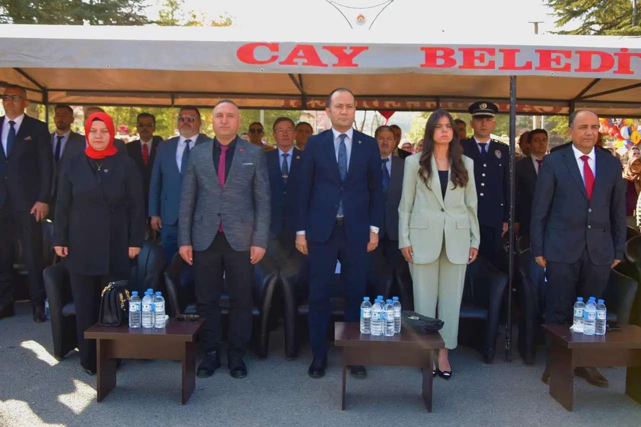 Çay'da Cumhuriyet Bayramı törenle kutlandı