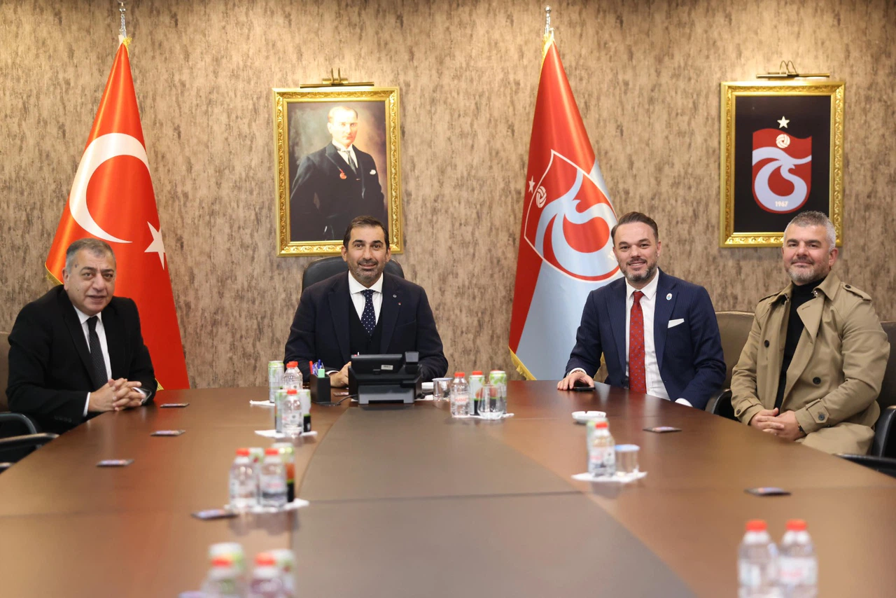 Pazarspor’dan Trabzonspor’a ziyaret: İşbirliği ve oyuncu transferi konuşuldu