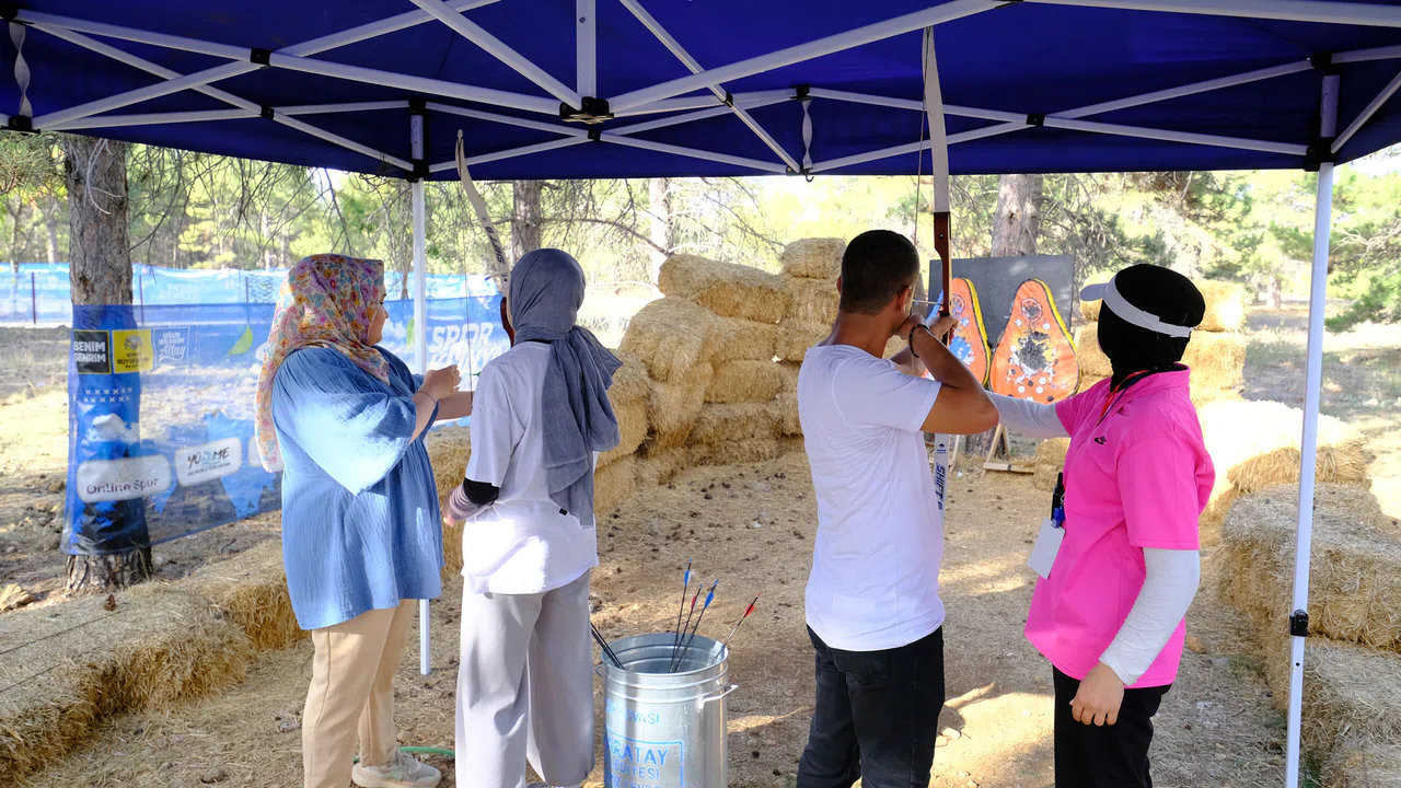 Büyükşehir Gençlik Meclisi, öğrencileri günübirlik kampta buluşturdu