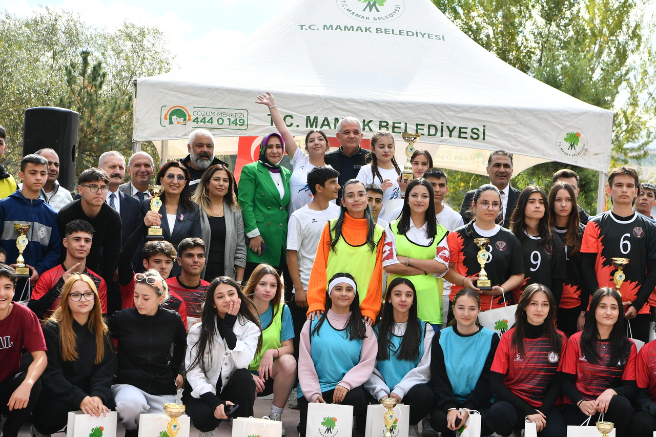 Mamak’ta Liseler Arası Oryantiring Yarışması gerçekleşti