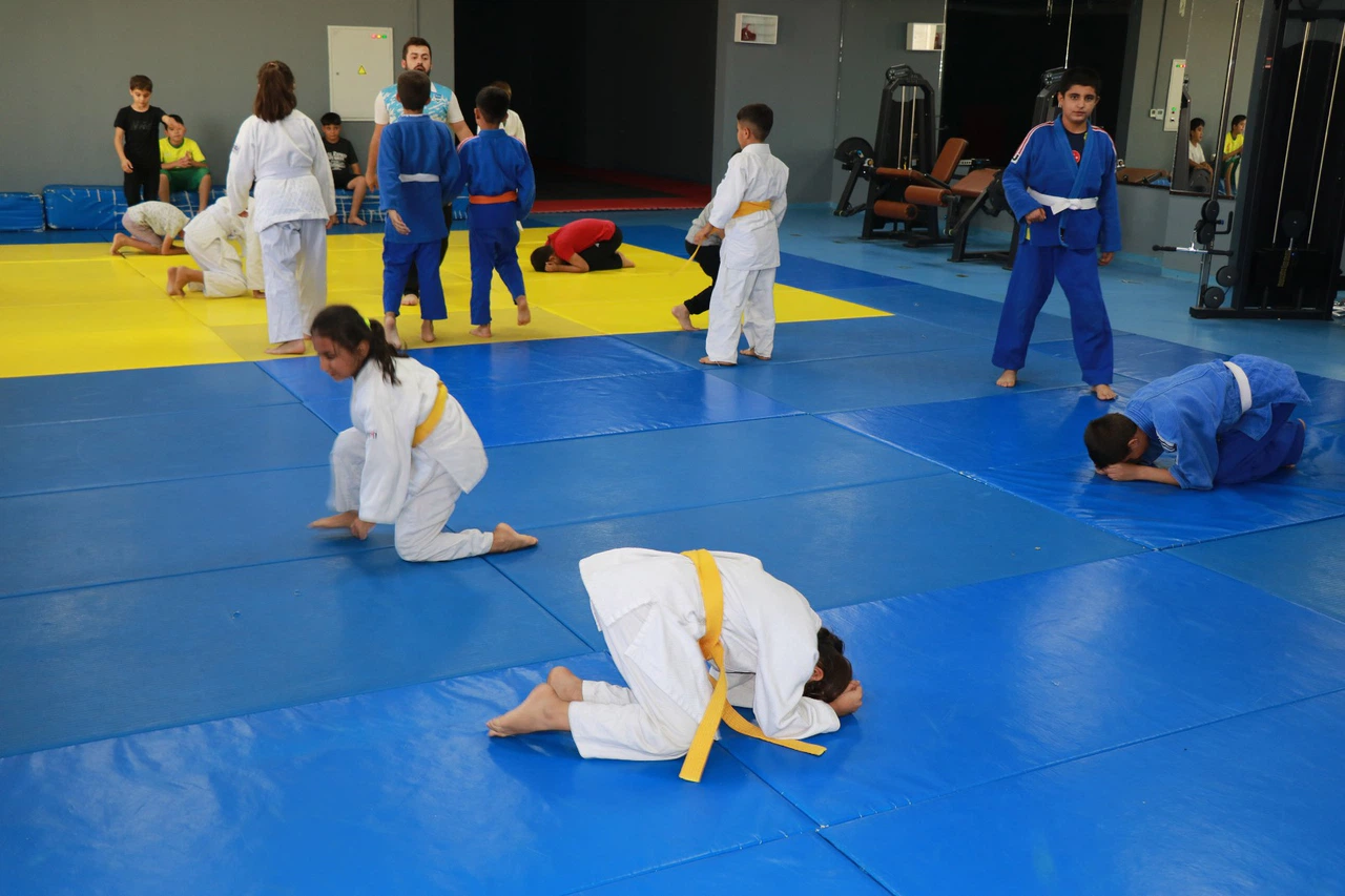 Haliliye'de çocuklar spor alışkanlığı kazanıyor