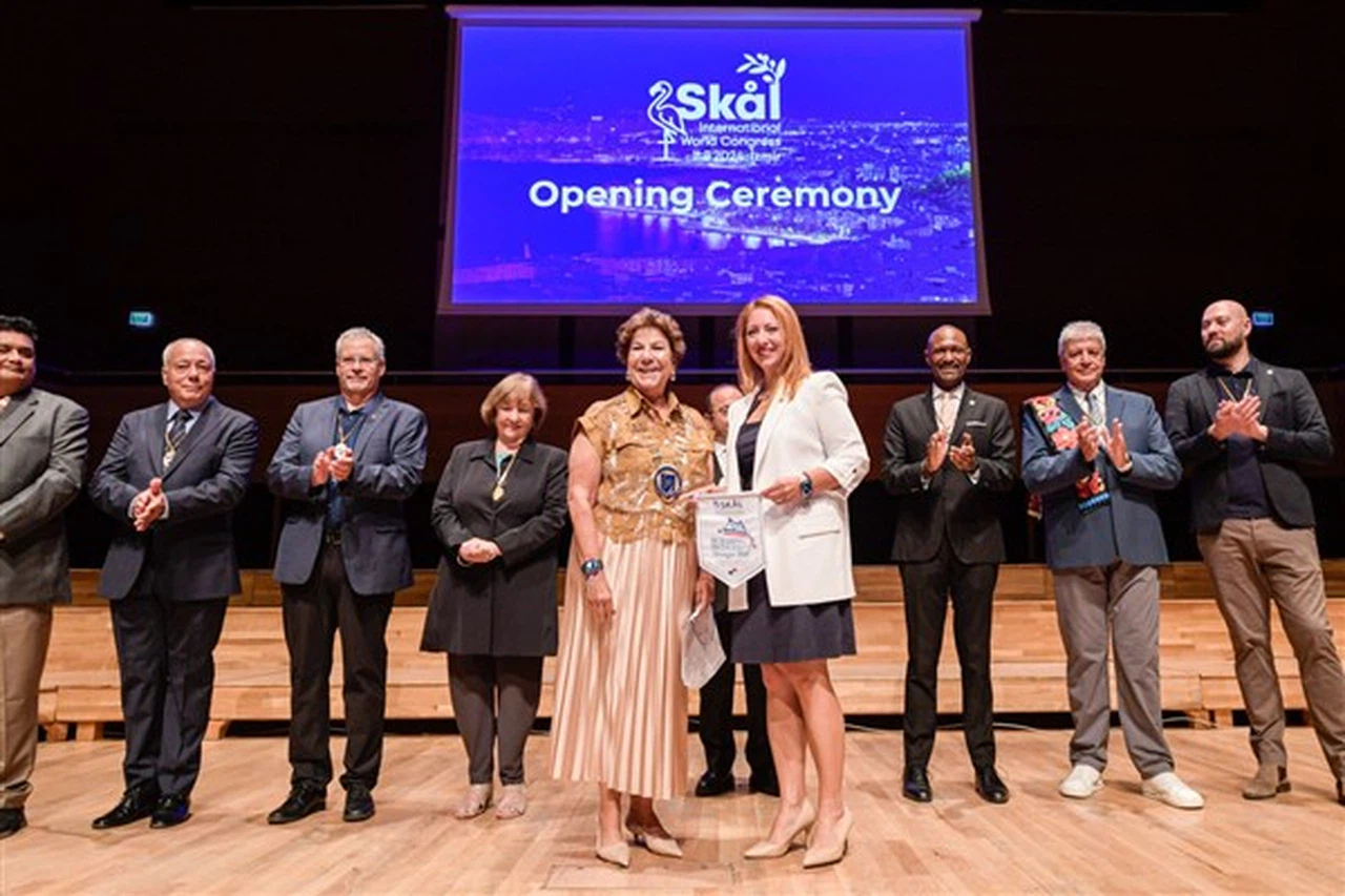 Turizm profesyonelleri İzmir’de bir araya geldi