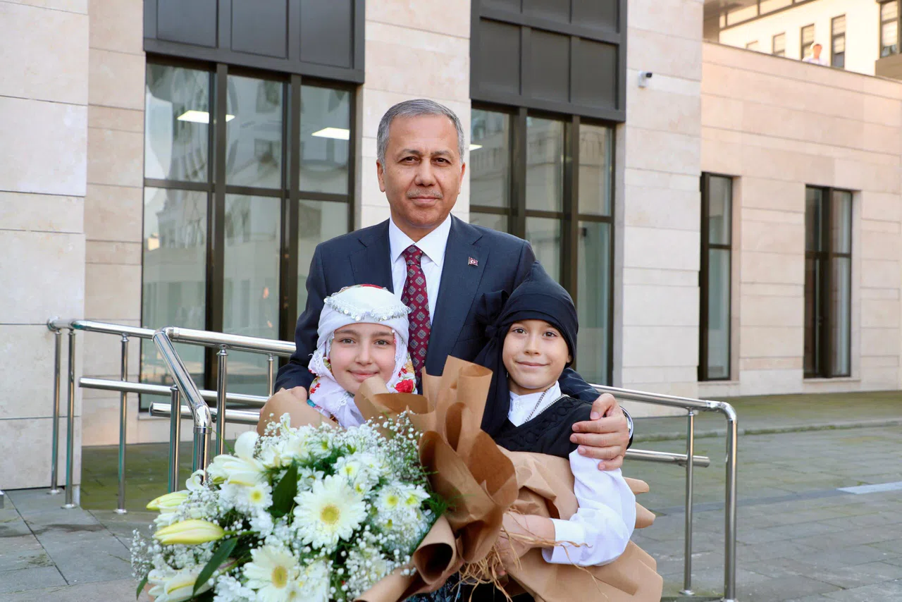 İçişleri Bakanı Yerlikaya, Ordu Valiliği'ni ziyaret etti