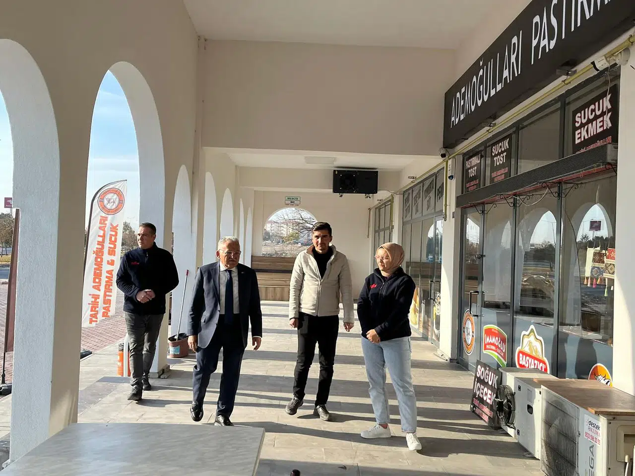 Başkan Büyükkılıç'tan, İncesu Mini Terminali ve Yufka Üretim Tesisi'ne ziyaret