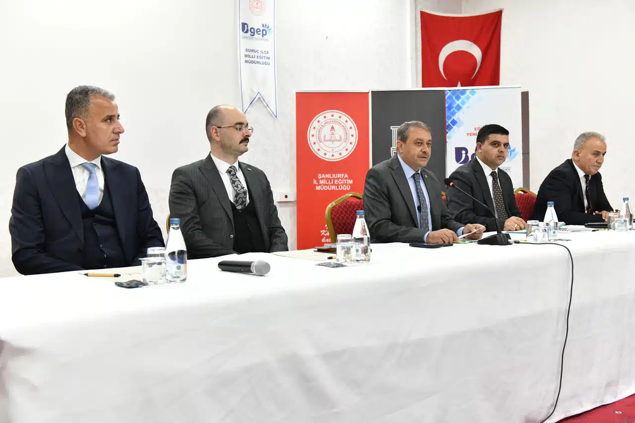 Vali Şıldak, İl Eğitim Değerlendirme Toplantısı için Suruç'taydı