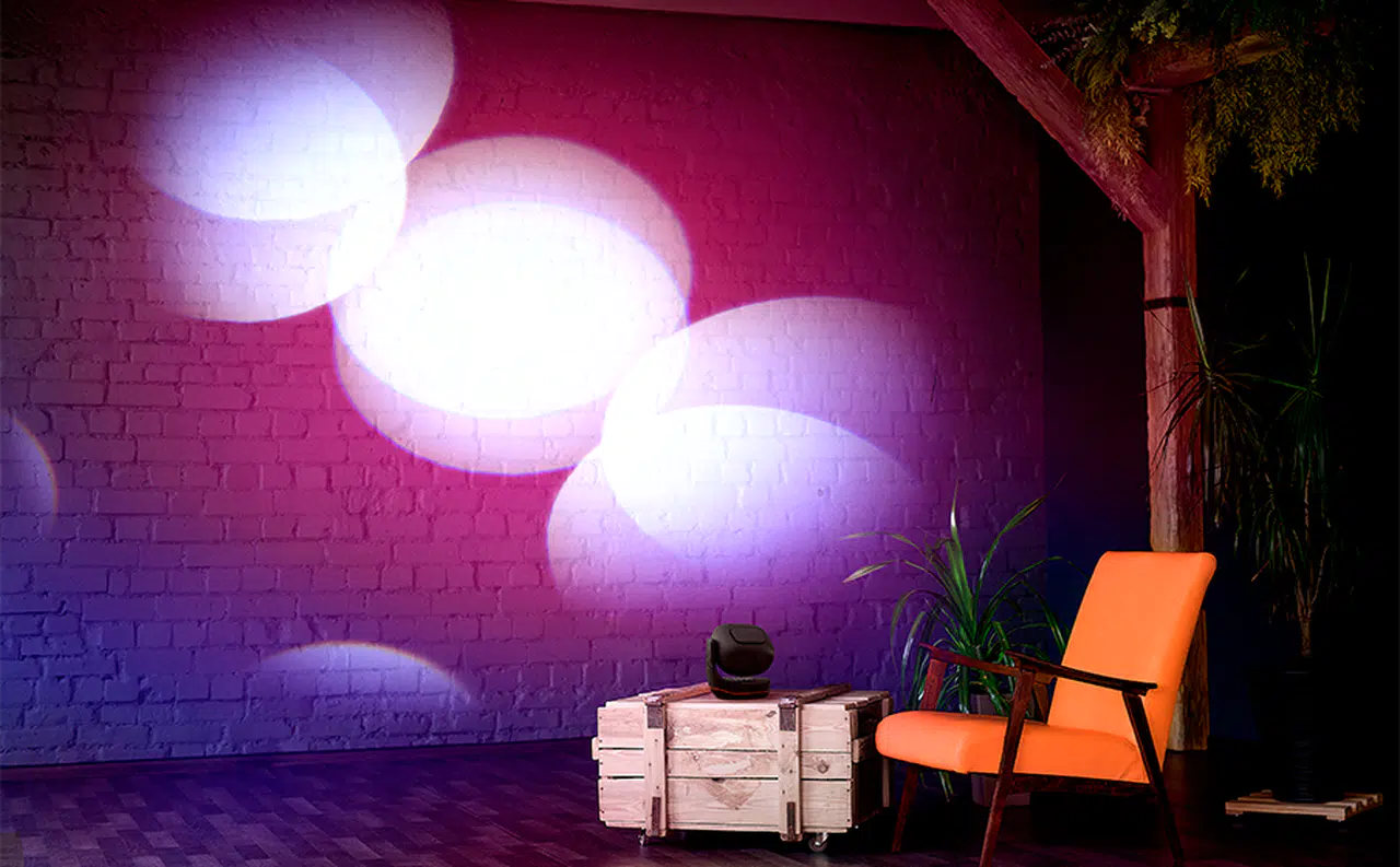 JBL'den parti ambiyansını görsel şölene dönüştürecek yeni ürün: JBL PartyLight Beam