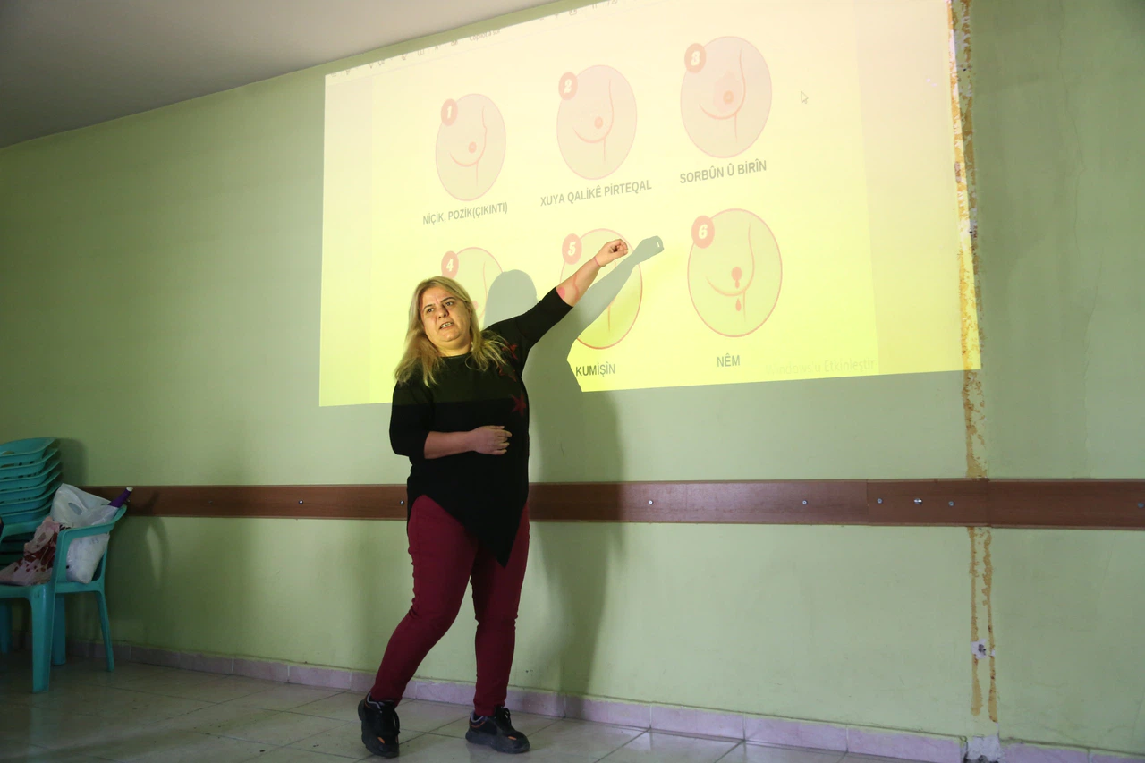 Tuşba’da kadınlara yönelik şiddetle mücadele, sağlık ve hukuk atölyesi