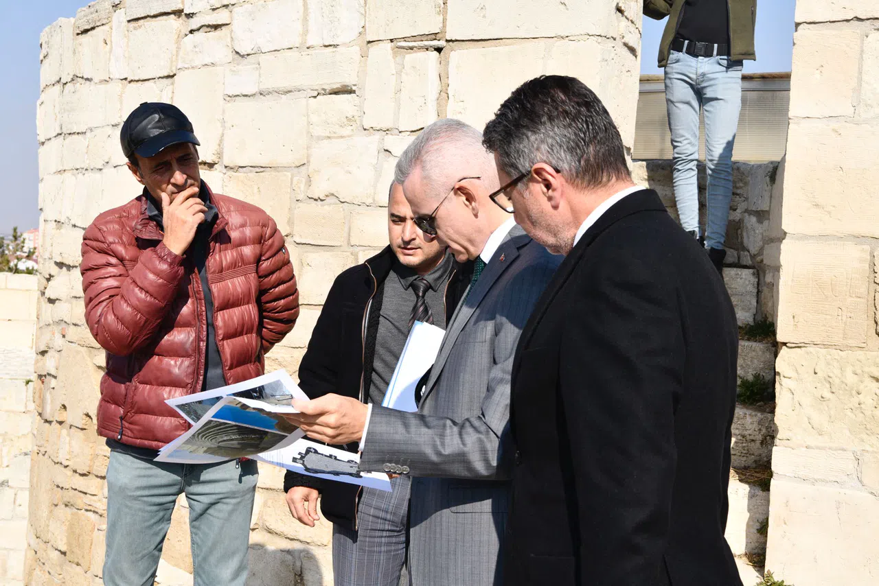 Vali Çiçekli’den tarihi ve kültürel mekanlarda inceleme