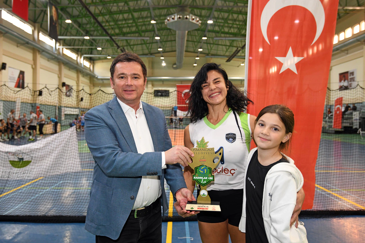 Türkiye Veteran Voleybol Turnuvası’nda şampiyonlar belli oldu