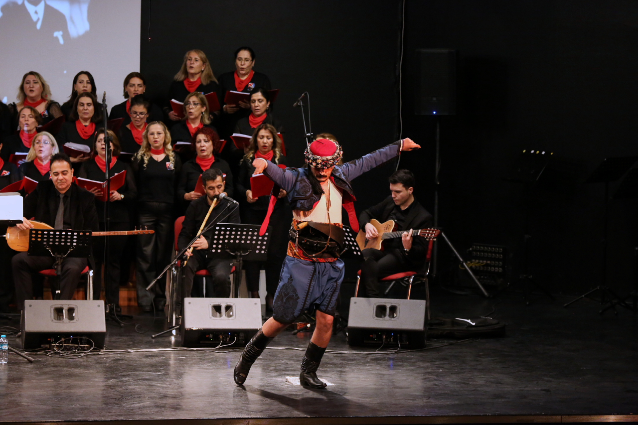 Atatürk, Küçükçekmece'de bir dizi etkinlikle anıldı