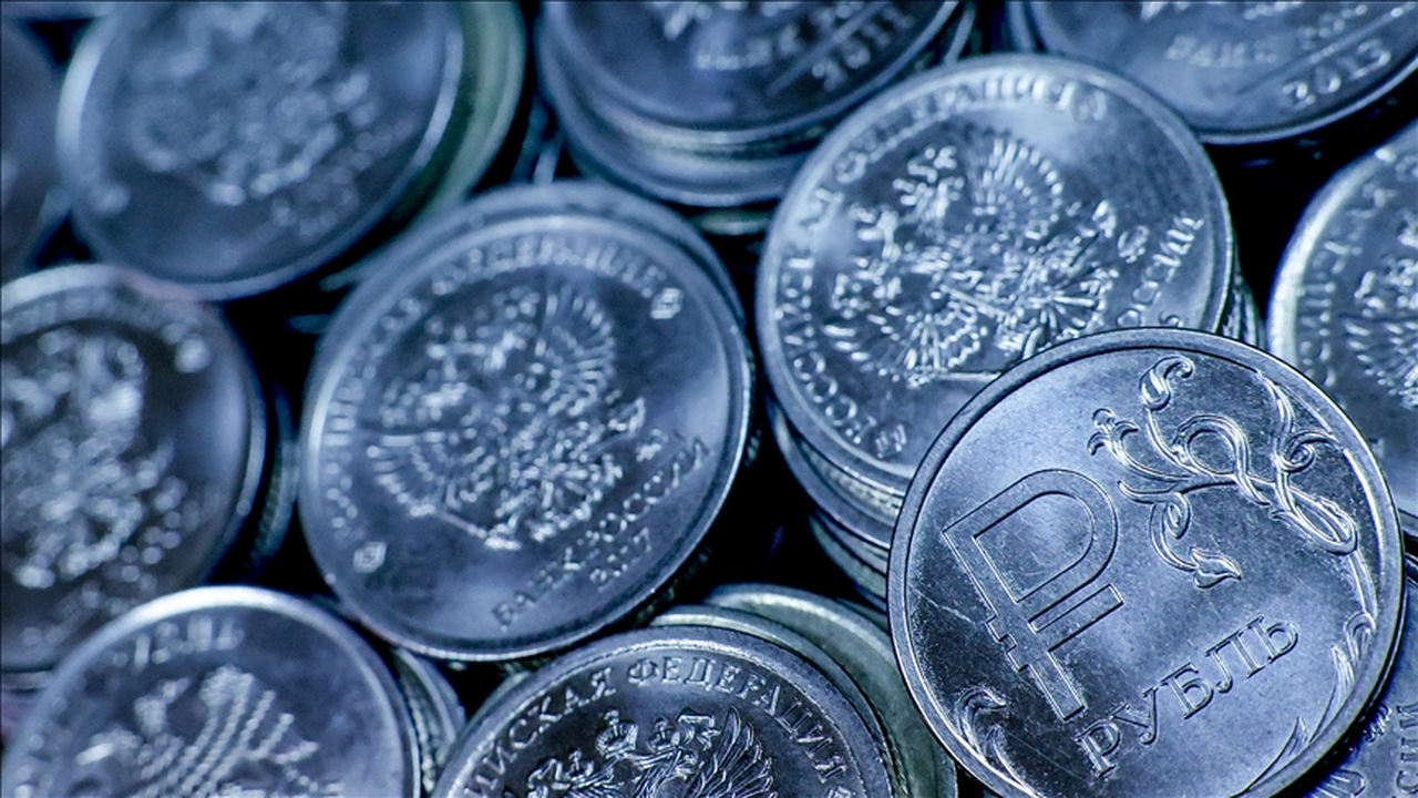 Rus ekonomisinden büyüme atağı