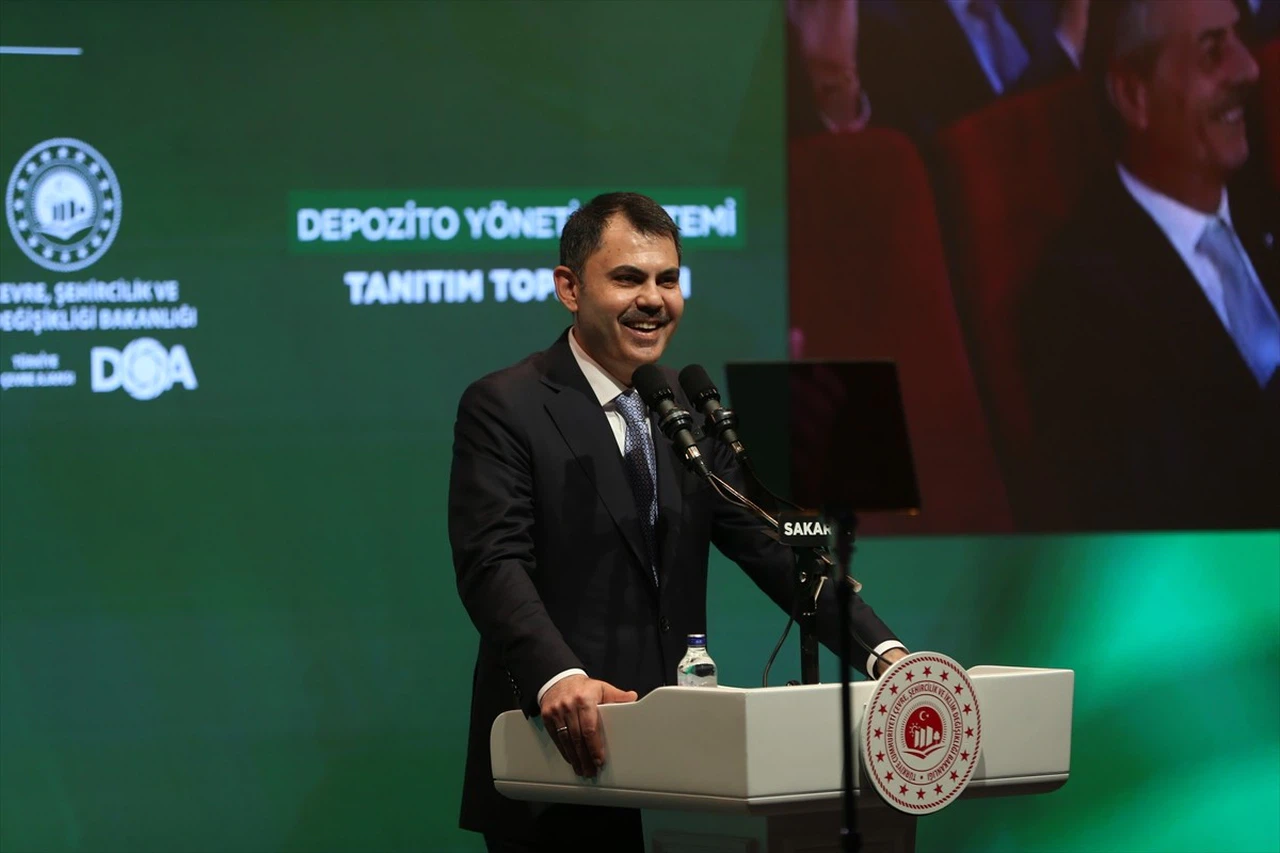 Bakan Kurum Sakarya'da Depozito İade Sistemi'ni Tanıttı