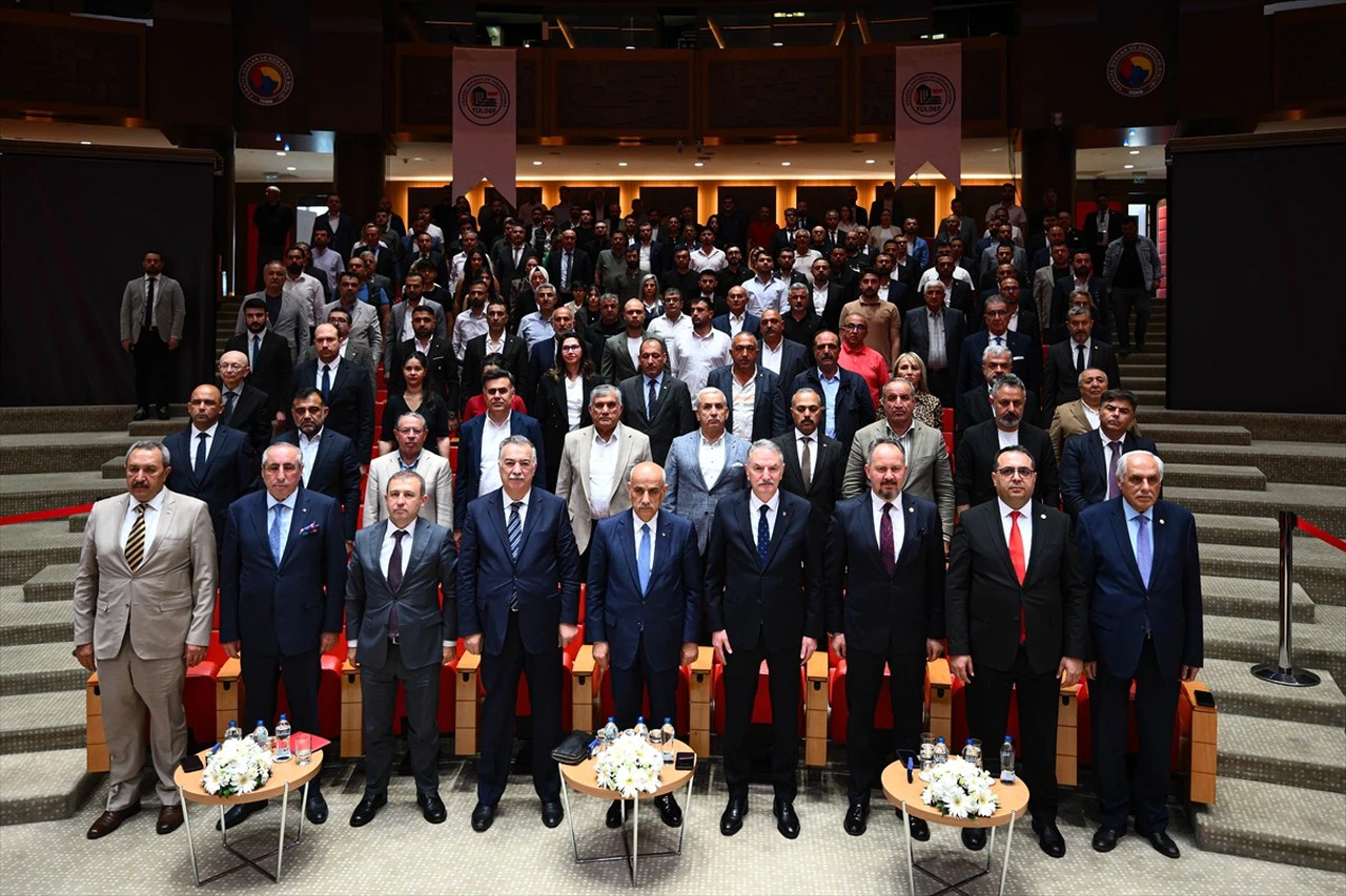 Mahmut Güzel, Lisanslı Depoculuk Federasyonu'nun Yeni Başkanı Oldu