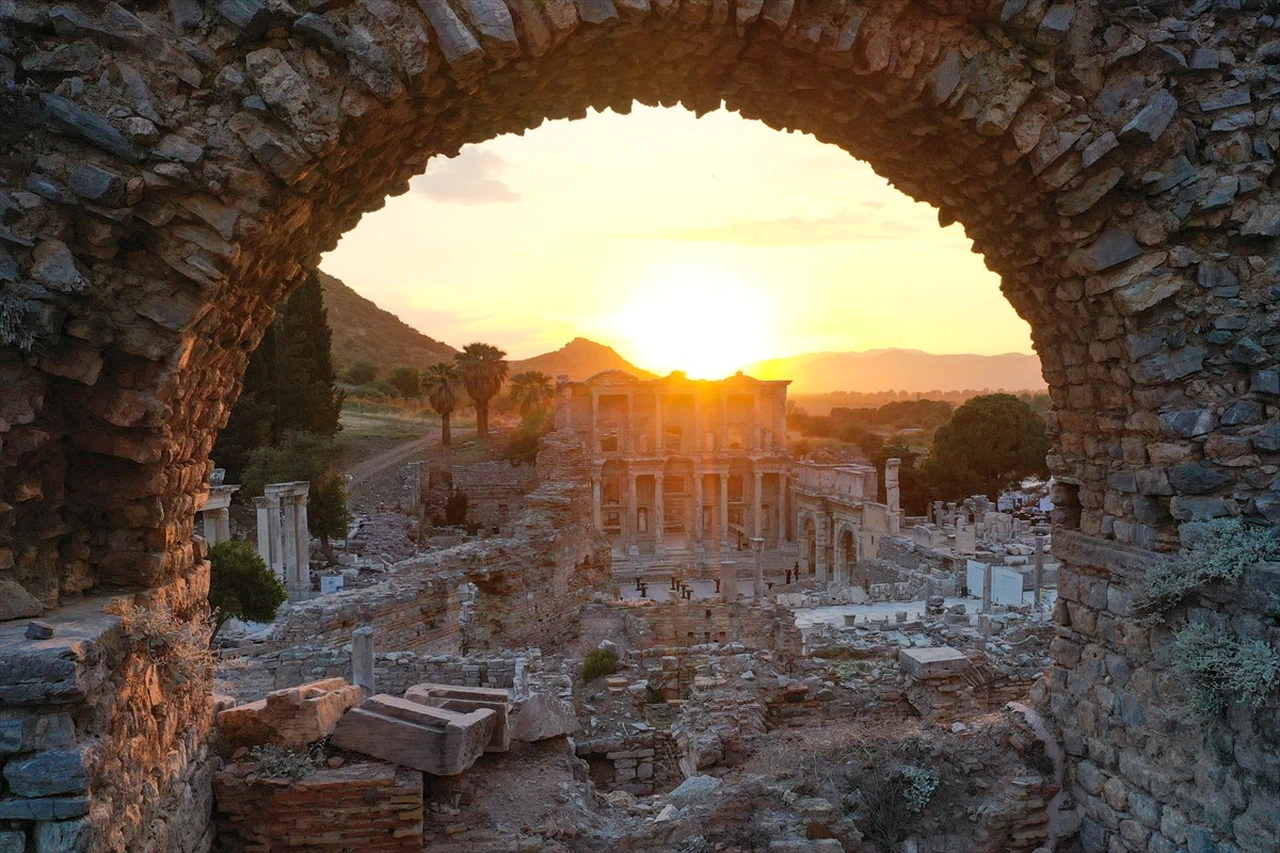 Türk Hava Yolları, İzmir'de Yabancı Tur Operatörlerini Buluşturdu
