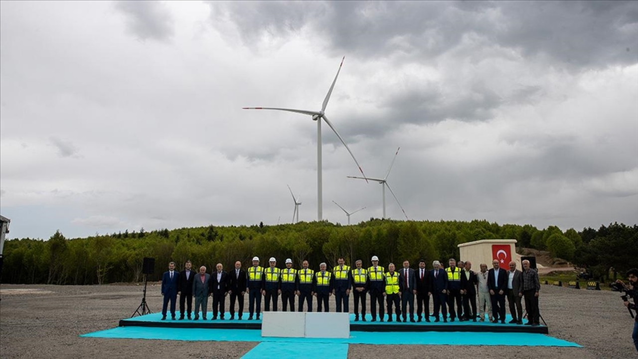 Sakarya'da Eksim Rüzgar Enerji Santrali açıldı