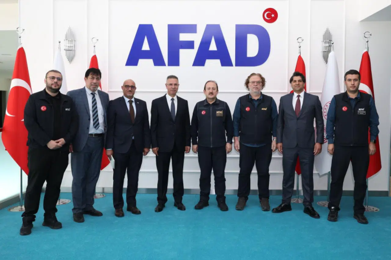 Türkiye, Filistin'e 102 Ton Yardım Malzemesi Gönderdi