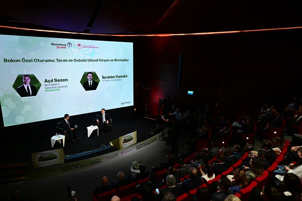 Sürdürülebilir Tarım ve Gıda Zirvesi'nde Bakan Yumaklı'nın Açıklamaları