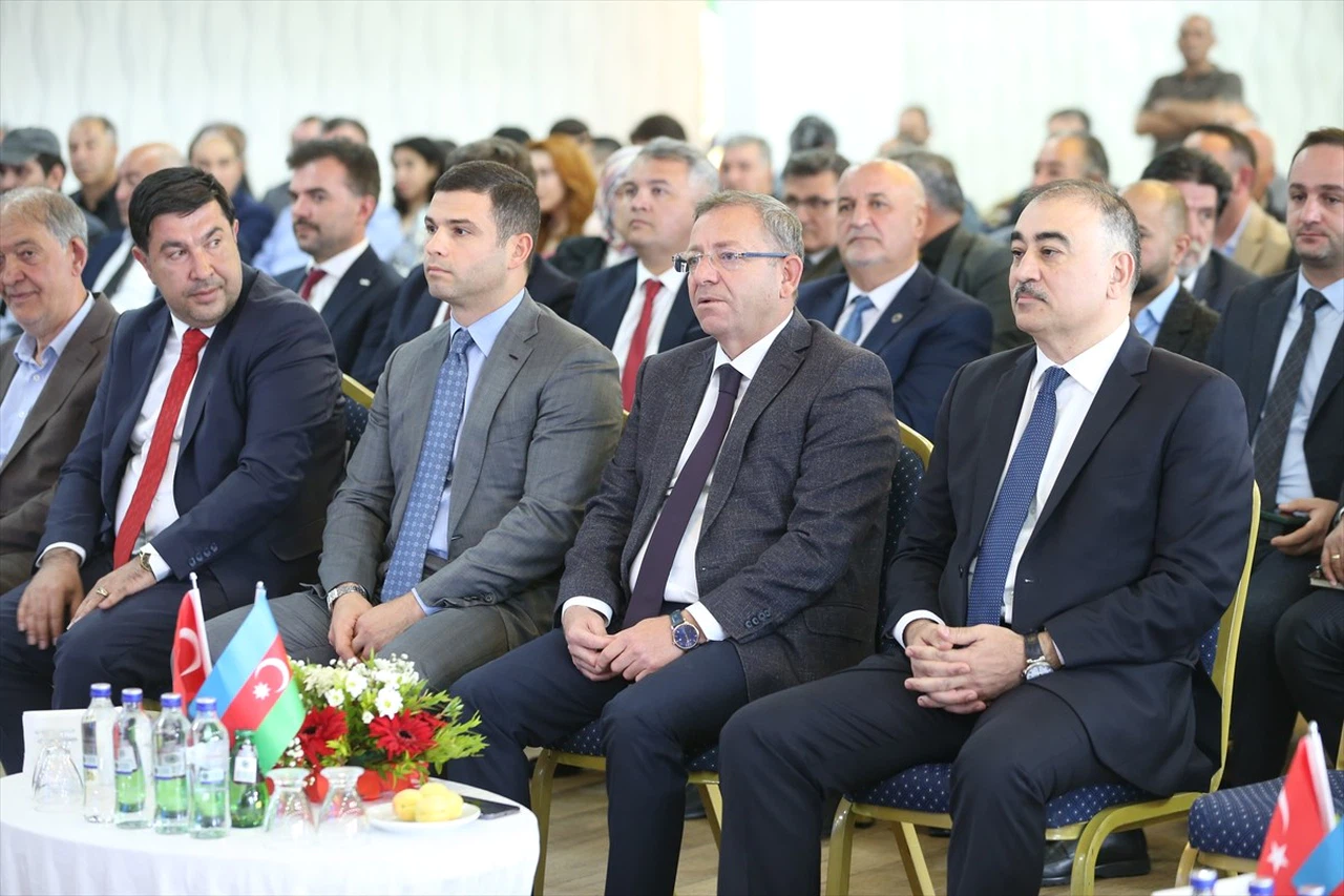 Kars'ta Serhat İlleri Bölgesel Ekonomik Forumu Yapıldı