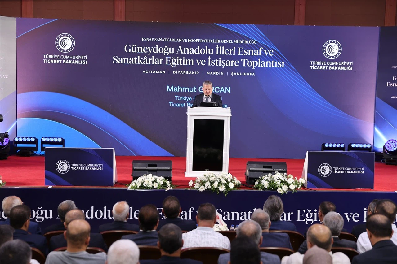 Ticaret Bakan Yardımcısı Gürcan, Şanlıurfa'da Esnafa Desteklerini Açıkladı