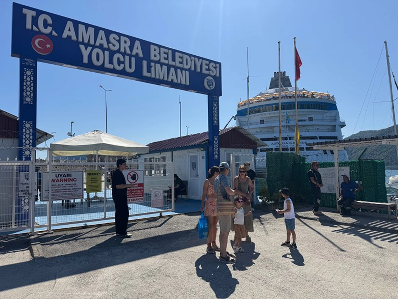 Karadeniz’e Turizm Canlılığı: Rus Kruvaziyeri 1186 Turistle Amasra’da