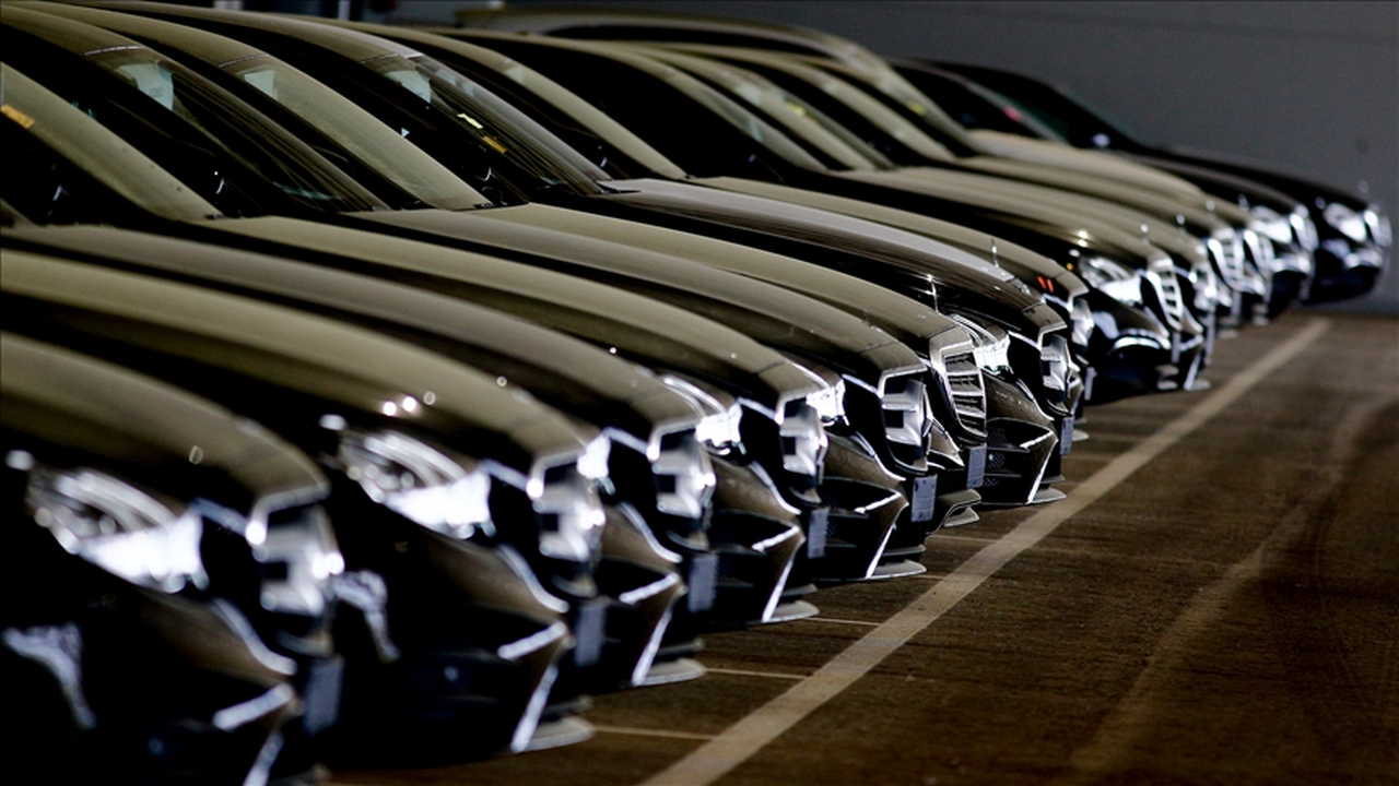 Avrupa Otomotiv Pazarı Yeşil Dönüşümle Büyüyor: Elektrikli Araçlara İlgi Artıyor