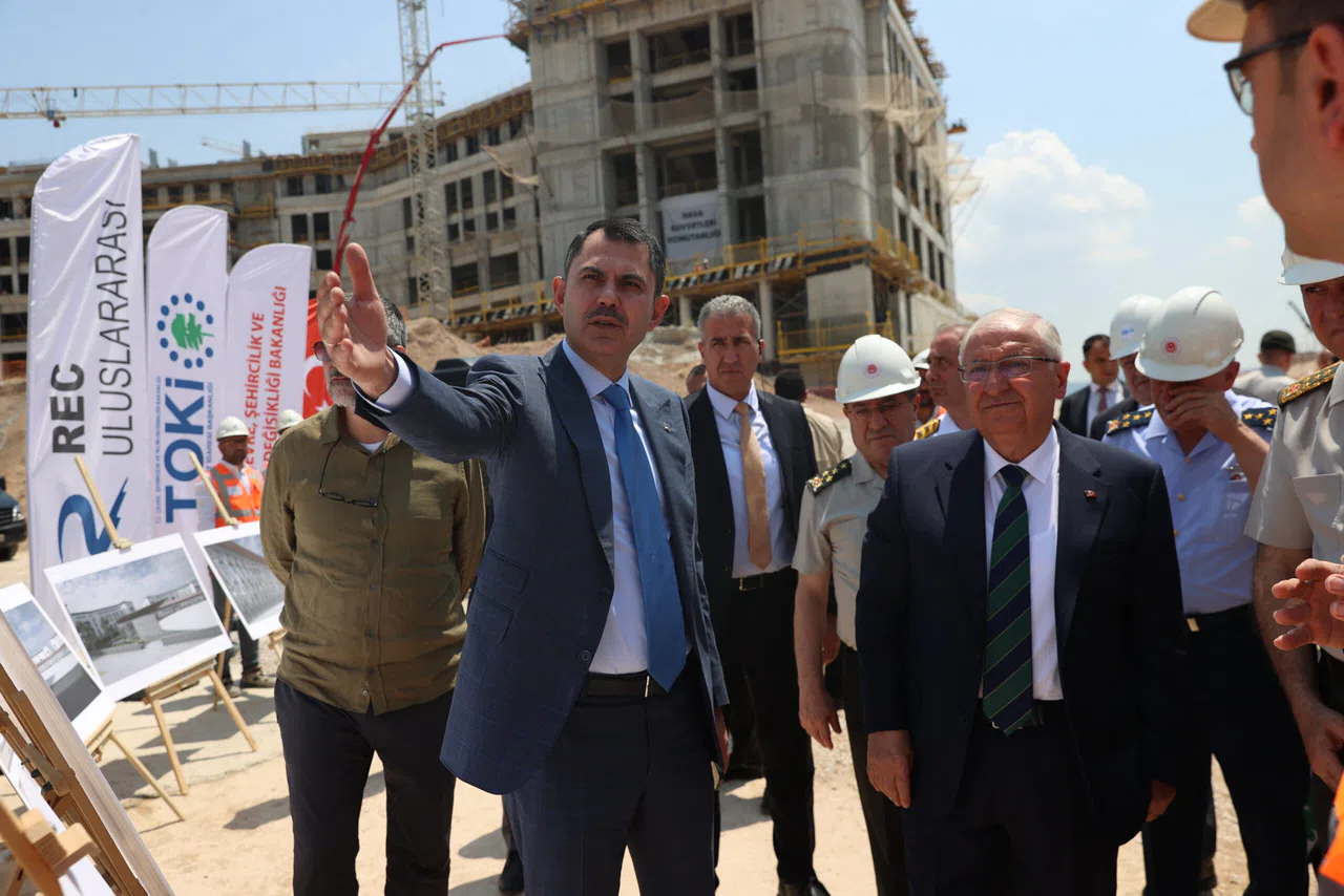 İki bakan, 'Ay Yıldız' projesini yerinde inceledi