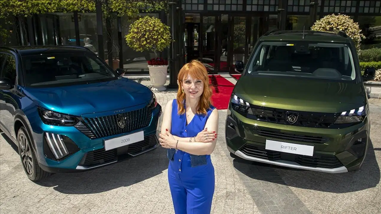 Yeni 3008 Plug-in Hybrid eylülde Türkiye'de