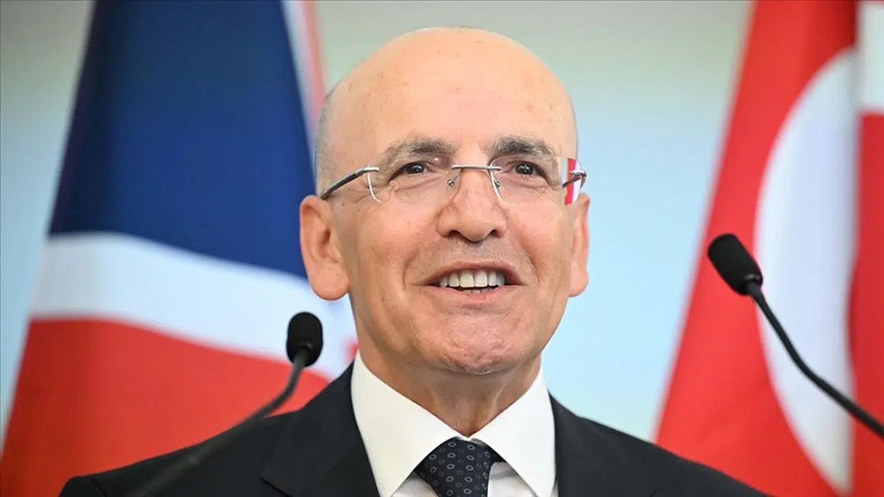 Bakan Şimşek’ten Londra’da Güçlü Mesaj: Türkiye Yatırımcılar İçin Cazibe Merkezi