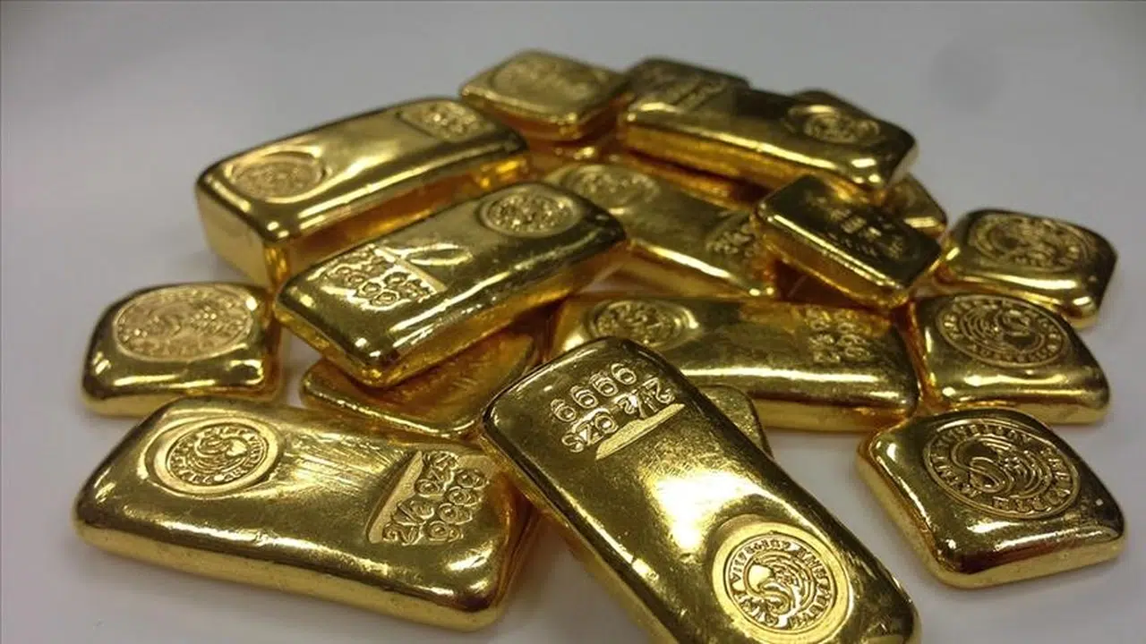 ALTININ ONSU YILIN İLK YARISINDA REKOR KIRDI: YATIRIMCISINA KAZANDIRDI