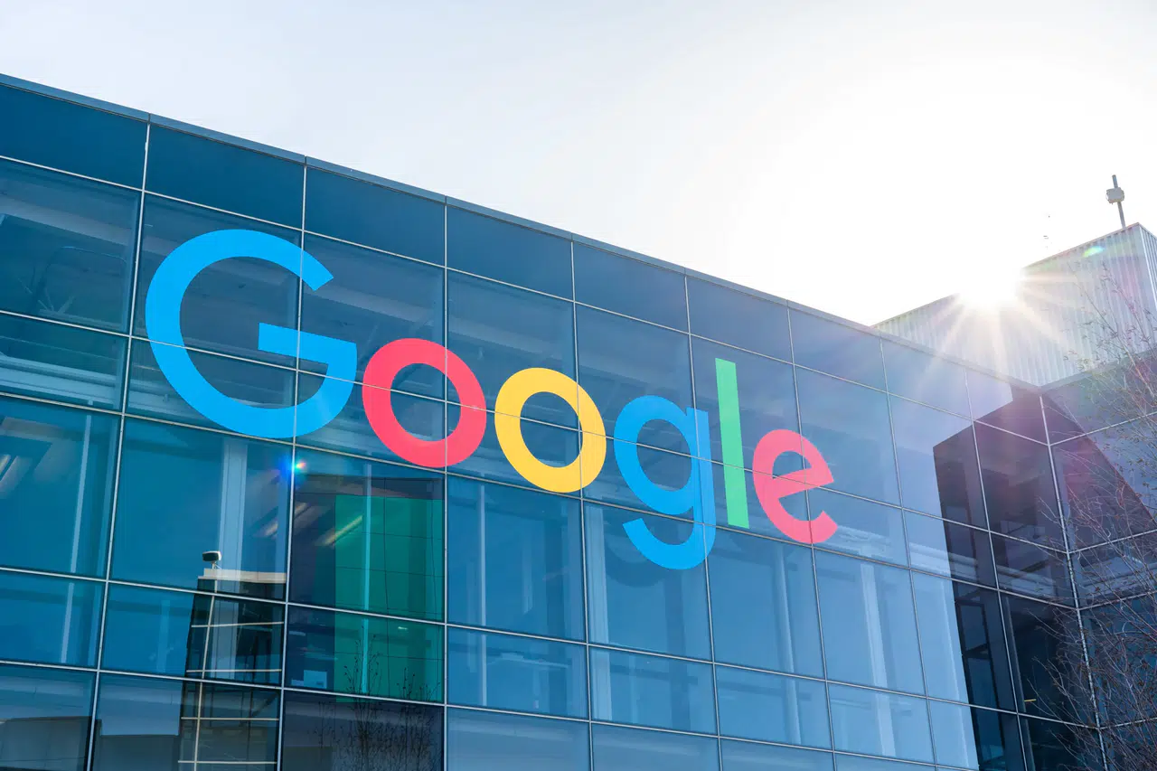 Google’dan Yapay Zeka Eğitimi İçin 1 milyar dolar