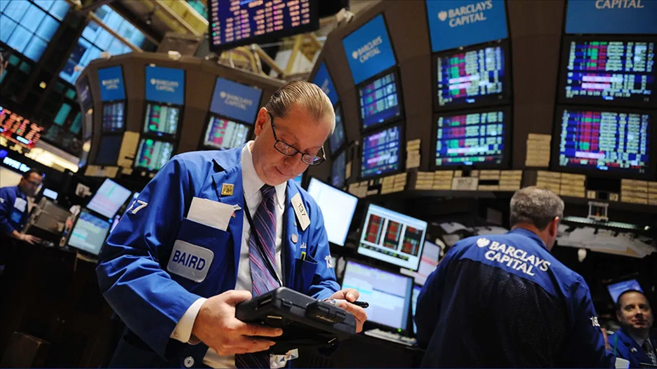 Küresel Piyasalarda Dalgalı Seyir