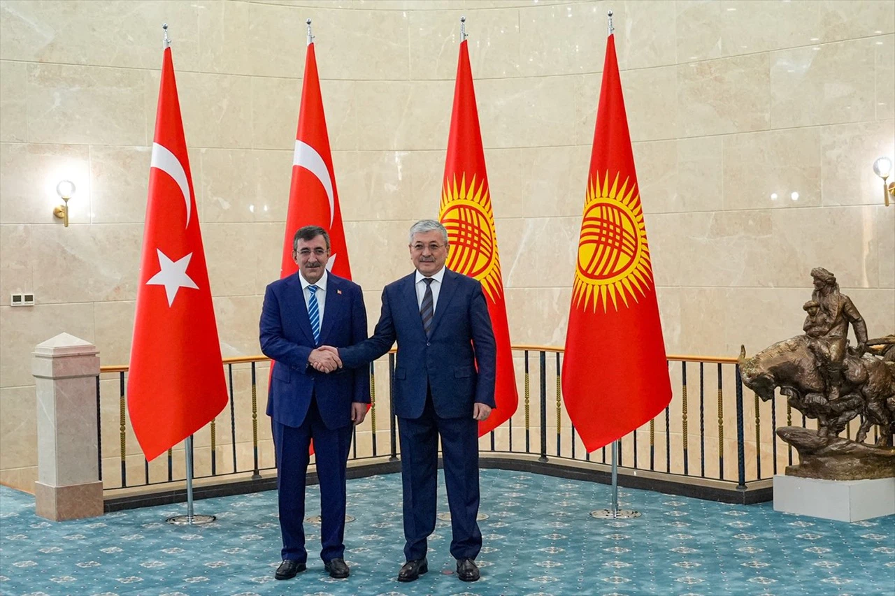 Türkiye-Kırgızistan İlişkileri Güçleniyor
