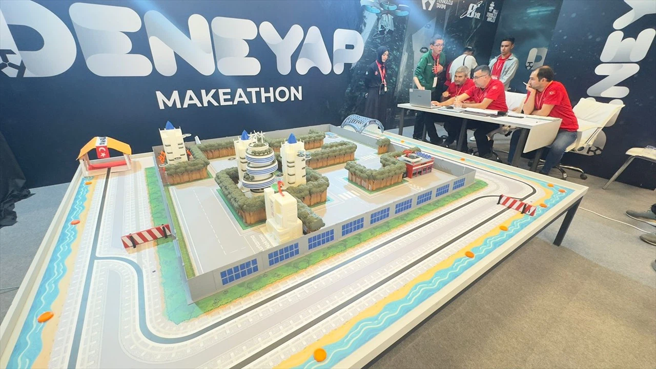 TEKNOFEST 2023: Akıllı Şehirler Temasıyla Öğrenciler Yarıştı