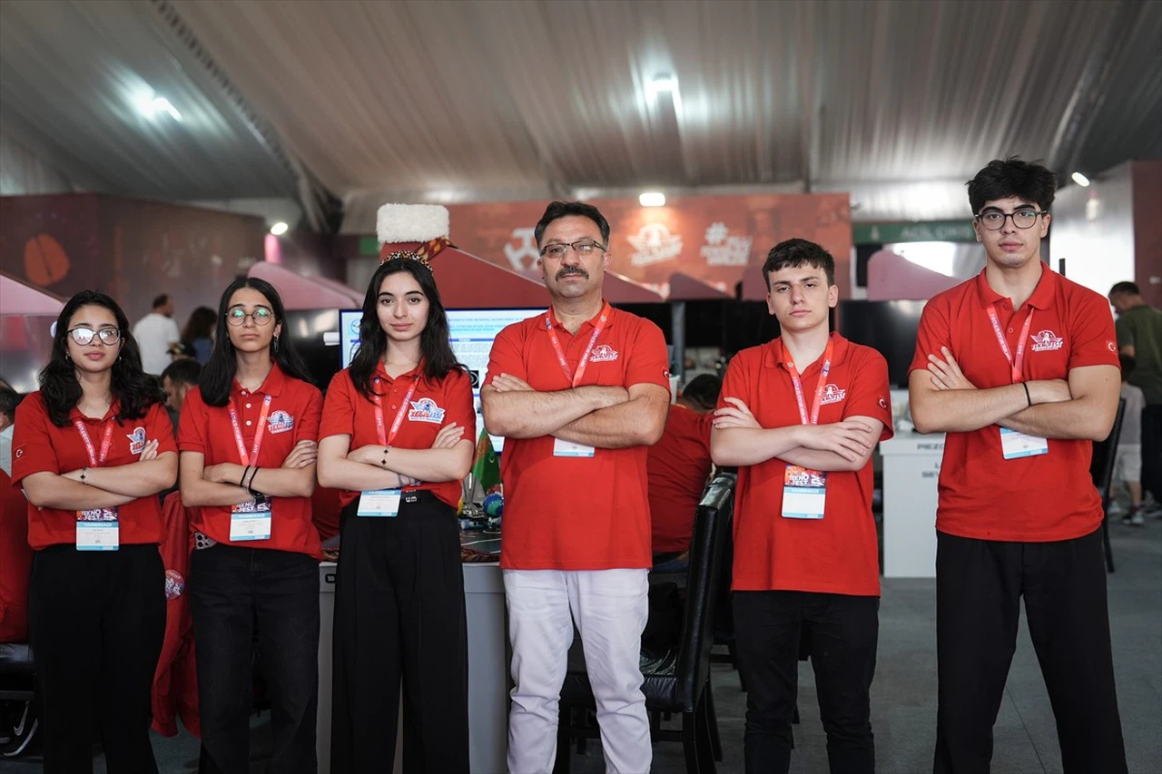 Türkmenistan'ın 'Otto Gezegen' Takımı TEKNOFEST'e Katıldı