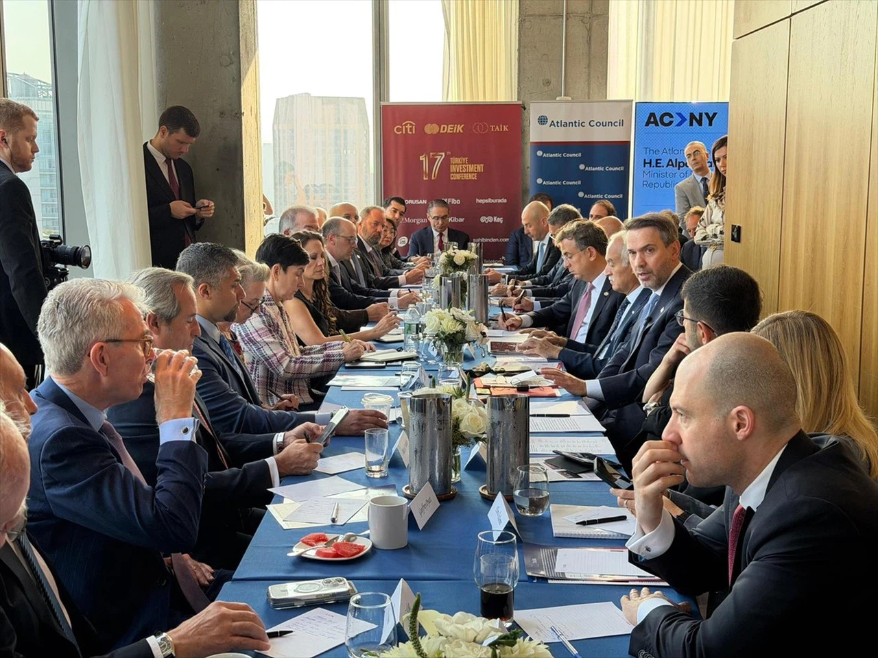 Bakan Bayraktar'dan ABD'li Yatırımcılara Çağrı