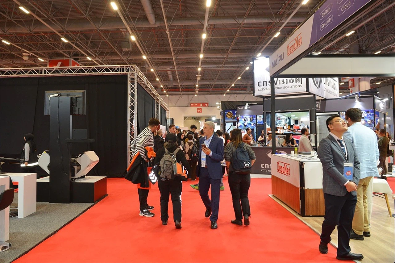 Uluslararası ISAF Fuarı Yangın Güvenliği Temasıyla Düzenlendi