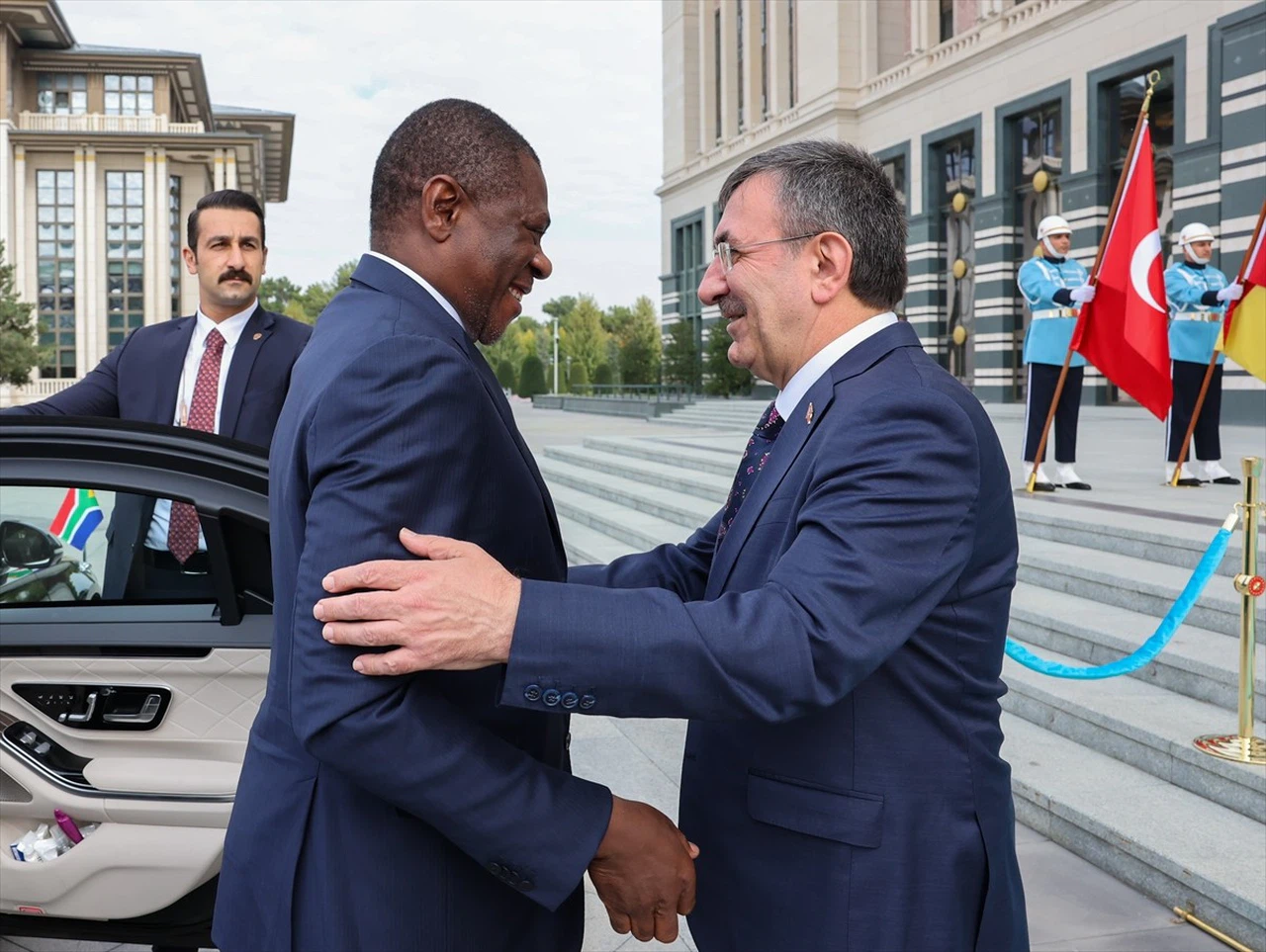 Türkiye ve Güney Afrika Cumhuriyeti'nden İkili Anlaşmalar