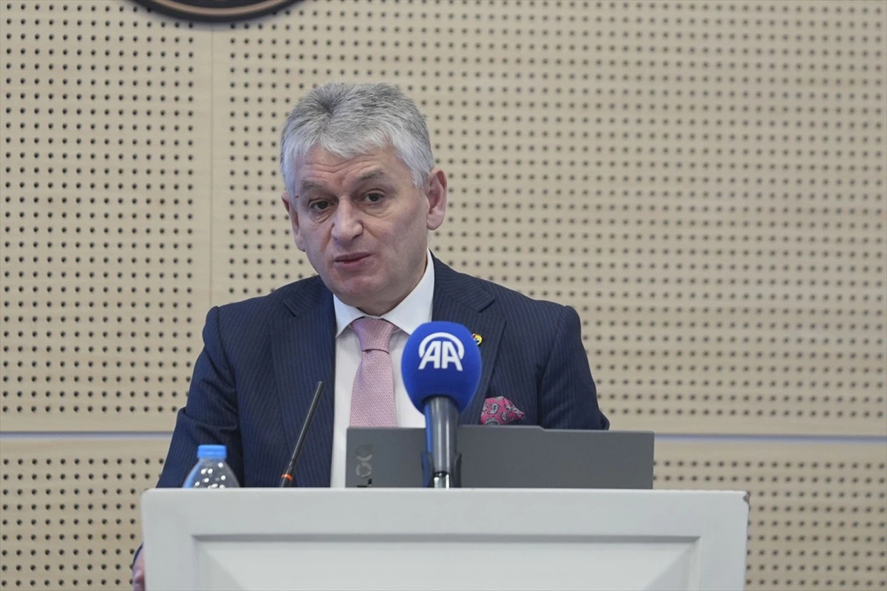 AB Düzenlemeleri Kozmetik Sektörünü Şekillendiriyor