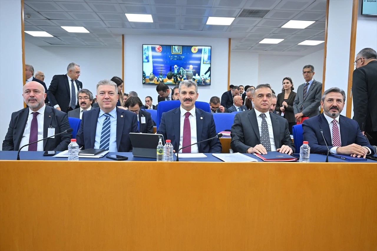 Vergi Adaletini Güçlendiren Yeni Kanun Teklifi TBMM'de Görüşülmeye Başladı