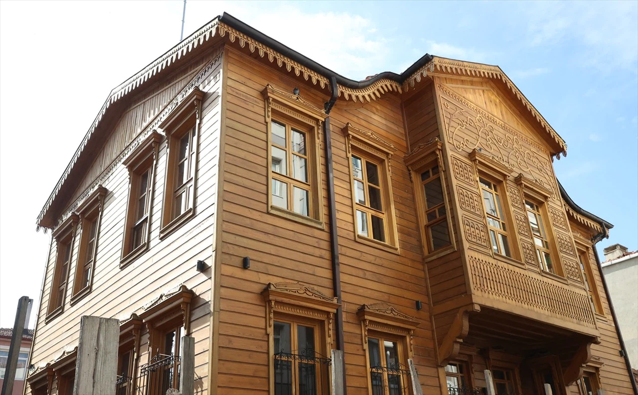 Edirne'deki Matmazel Klara Konağı Butik Otele Dönüşüyor
