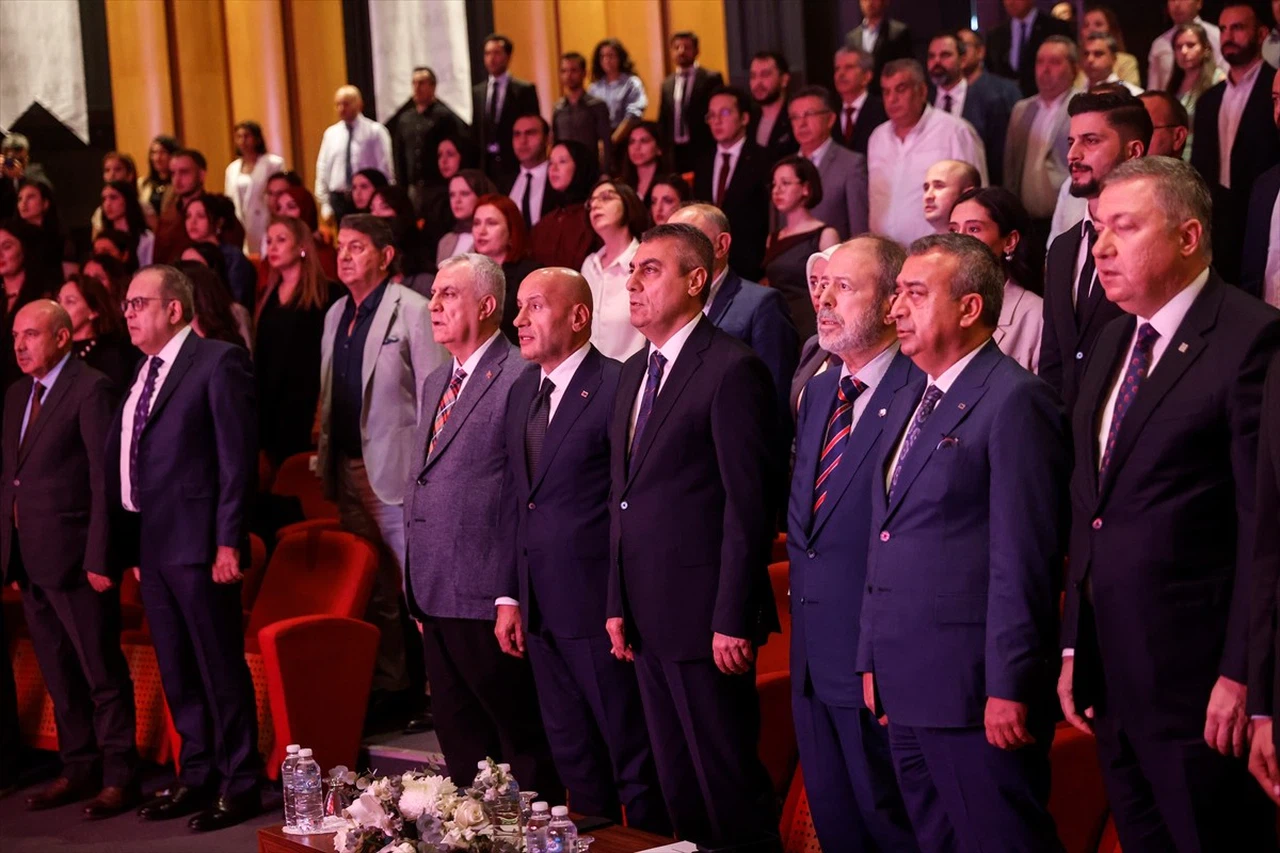 Akdeniz'de Tekstil İhracatçılarına Ödül Töreni Düzenlendi