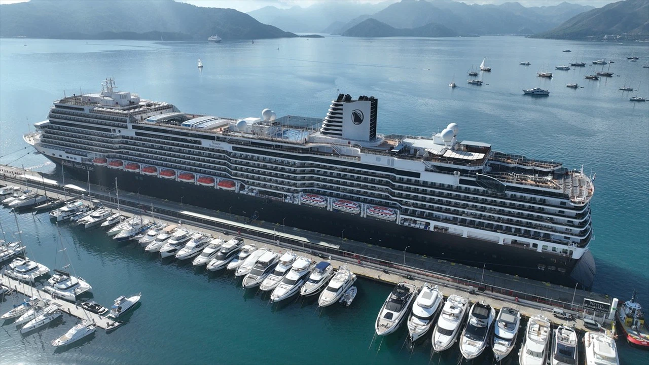 Marmaris'e Gelen Kruvaziyer: MS Nieuw Statendam