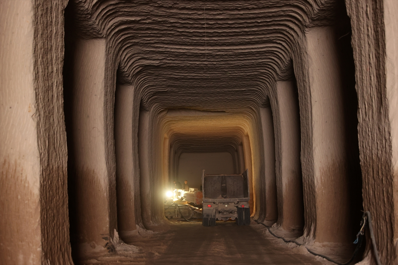 Türkiye'nin patatesi Kapadokya'daki doğal soğuk hava depolarında muhafaza ediliyor