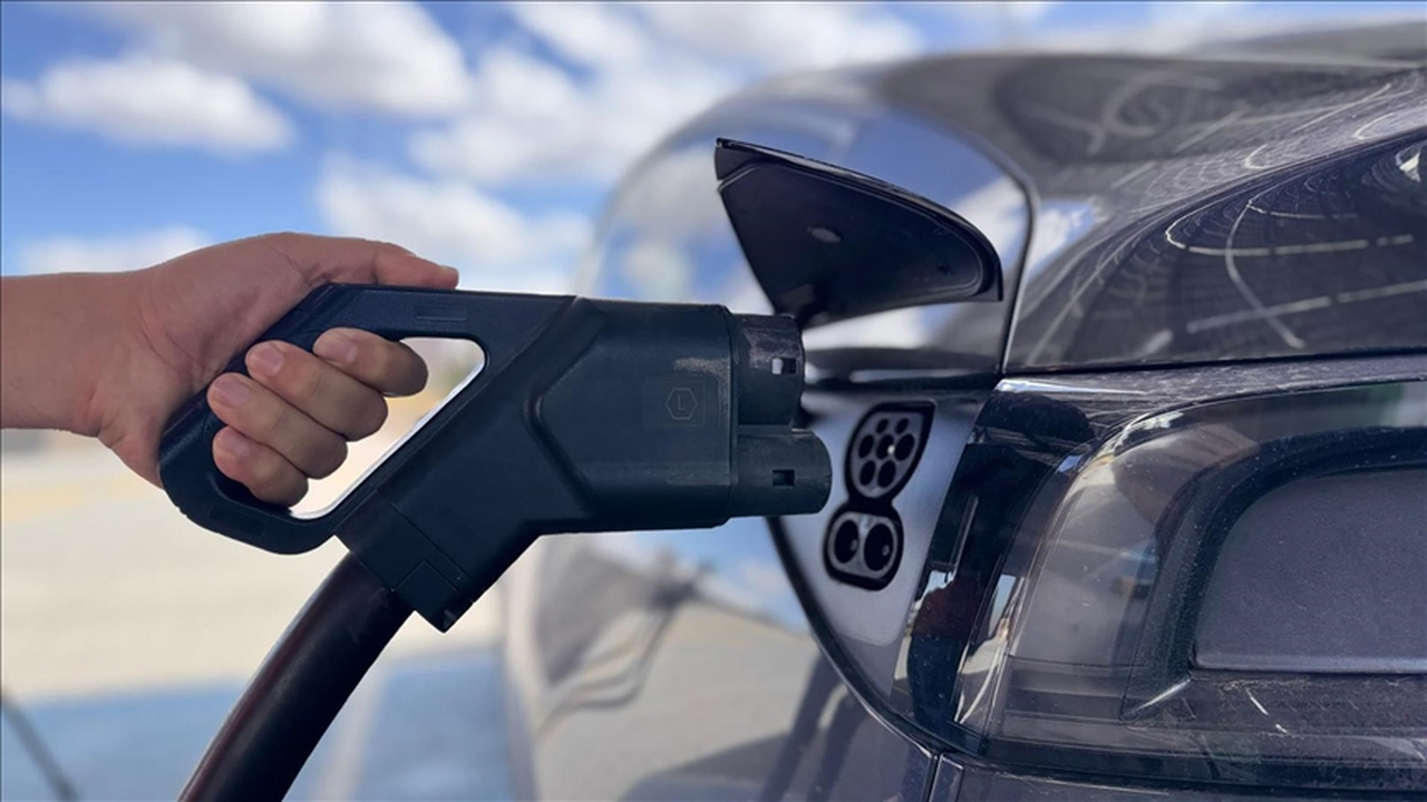 Küresel elektrikli araç satışlarında rekor kırıldı