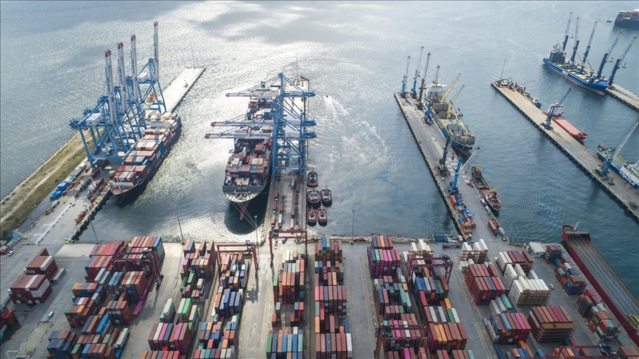 Doğu Karadeniz'de 9 aylık ihracat 1,1 milyar doları aştı