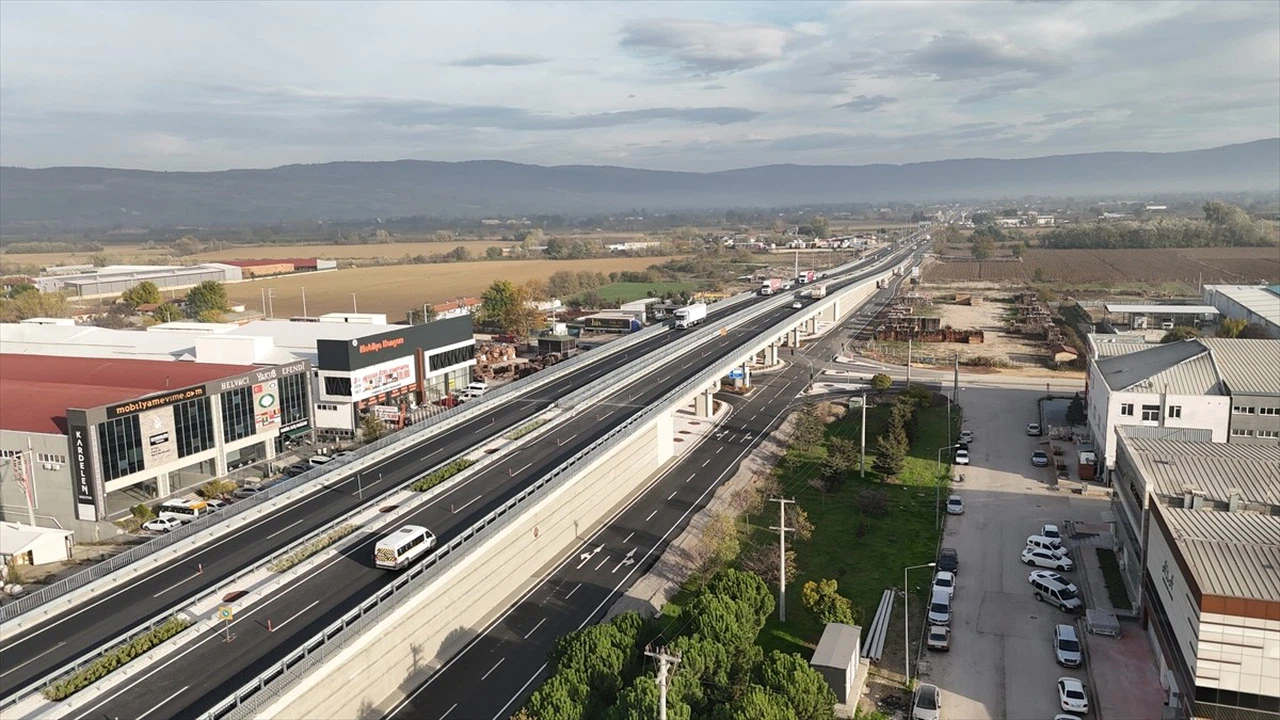 Bursa'da Trafik Projeleri İçin Temel Atma ve Açılış Törenleri