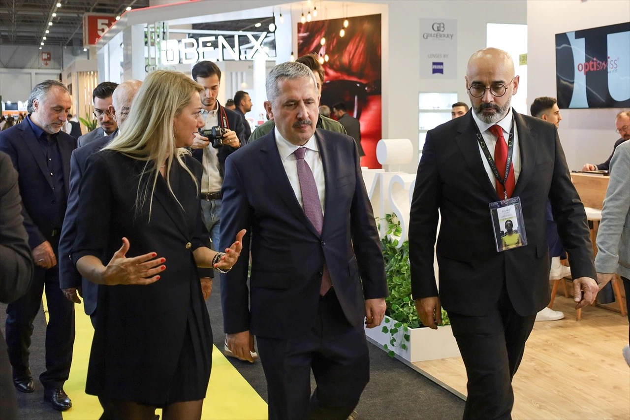 Türkiye Gözlük İmalat Sektörü Global Başarıya Koşuyor